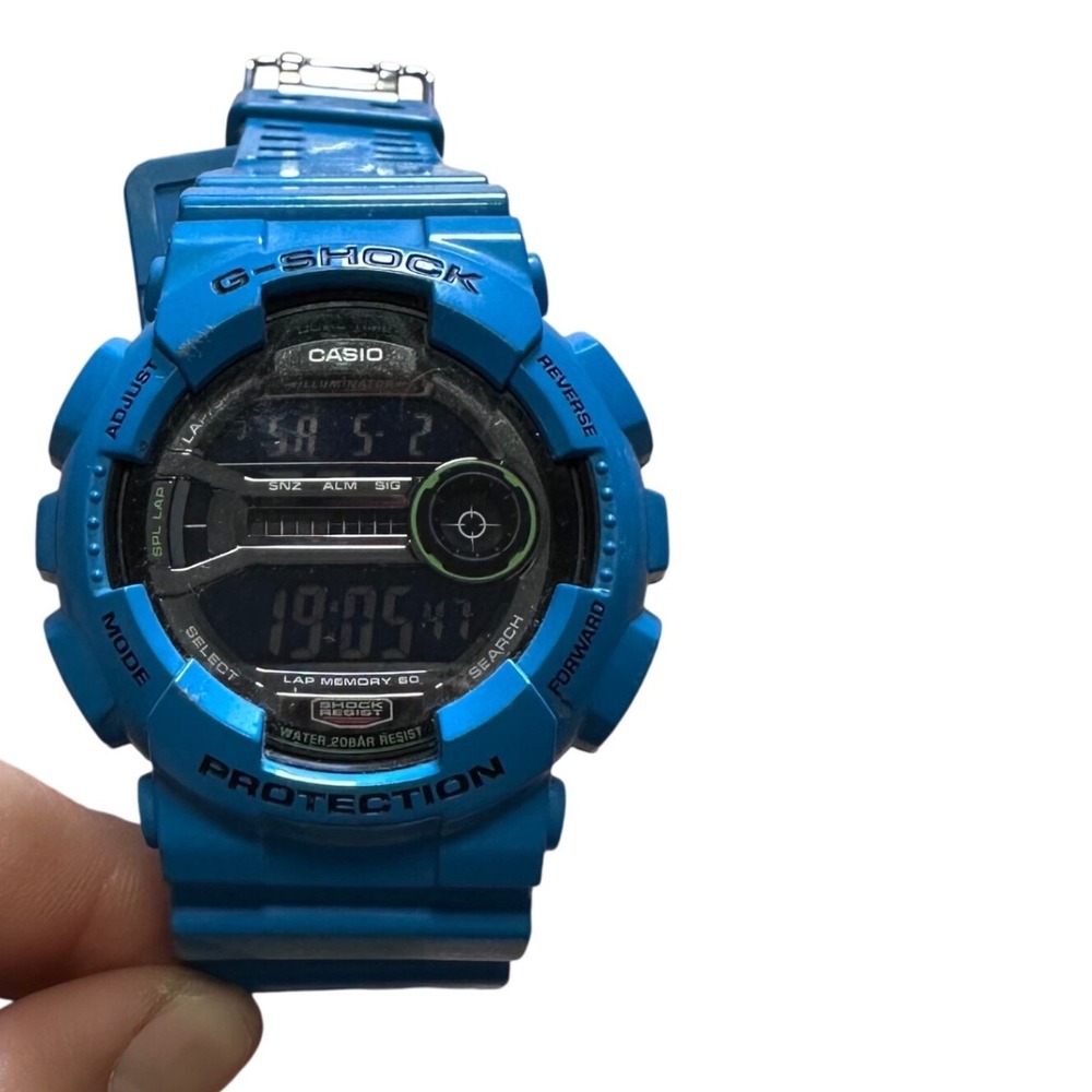 Casio G-Shock GD-110 Blue Digital Watch Lap Memory 60 200M Water Resist 3400